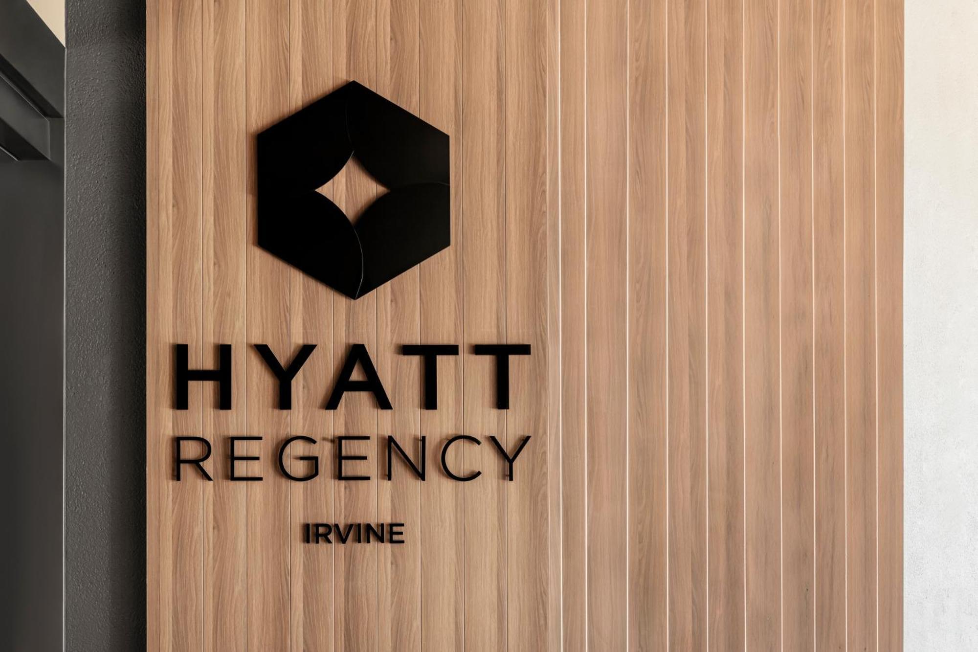 Hyatt Regency Irvine Hotell Exteriör bild